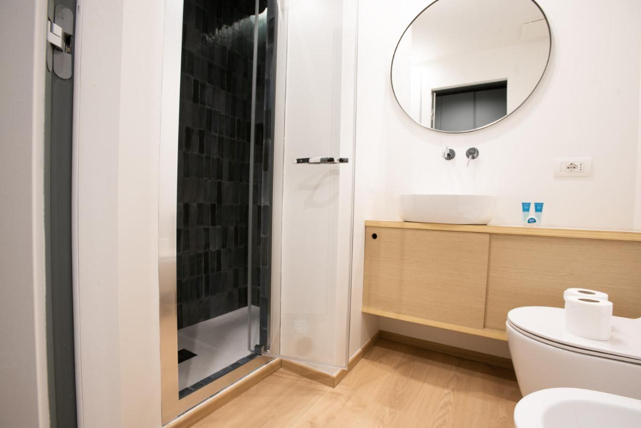 Ferienwohnung Easylife - Lusso E Tradizione In Sant'Ambrogio Mailand Exterior foto